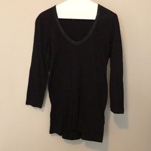 Scoop neck 3/4 sleeve tee